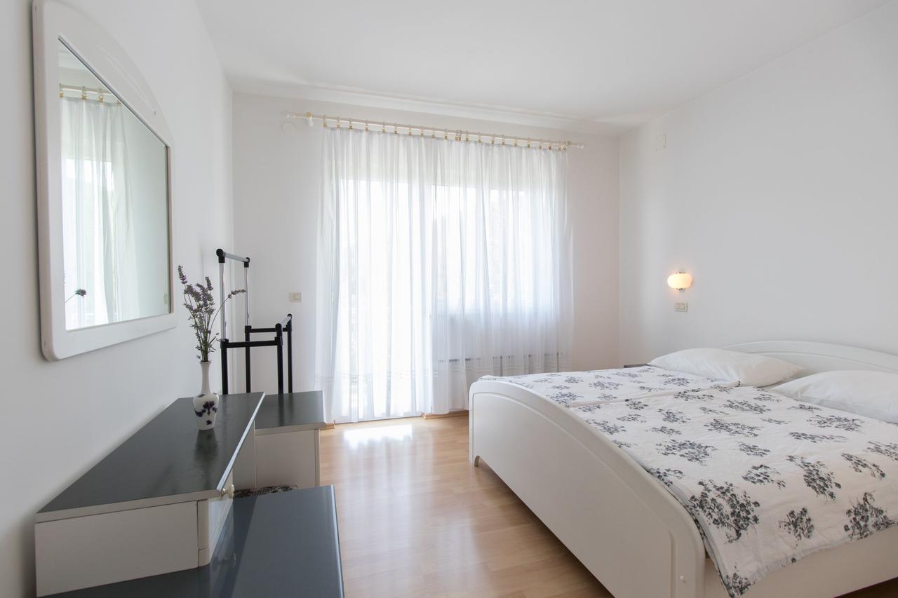 Apartments Vesna Опатия Экстерьер фото